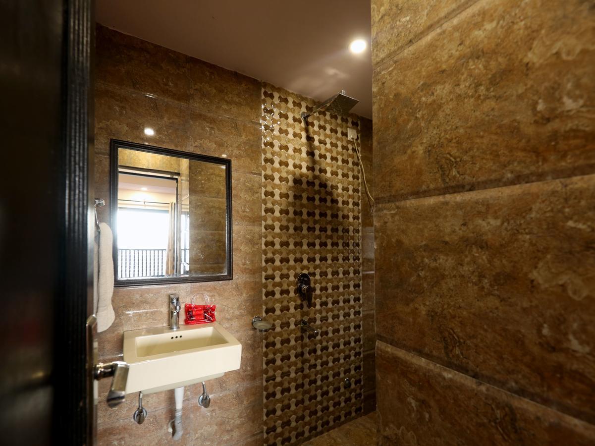 Oyo 3538 Hotel Mahamaya Shimla Eksteriør bilde